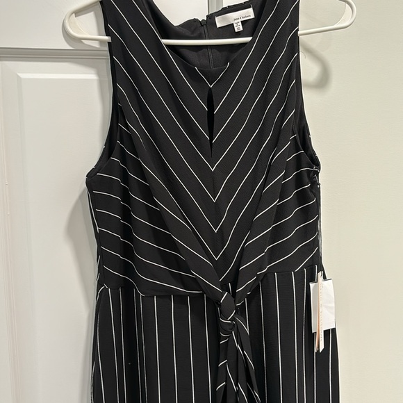 Ladies one piece jumpsuit - Picture 2 of 5